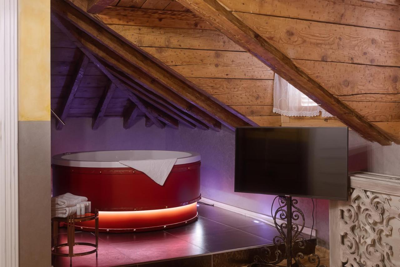 Tresor Art Boutique Hotel コルチャ エクステリア 写真